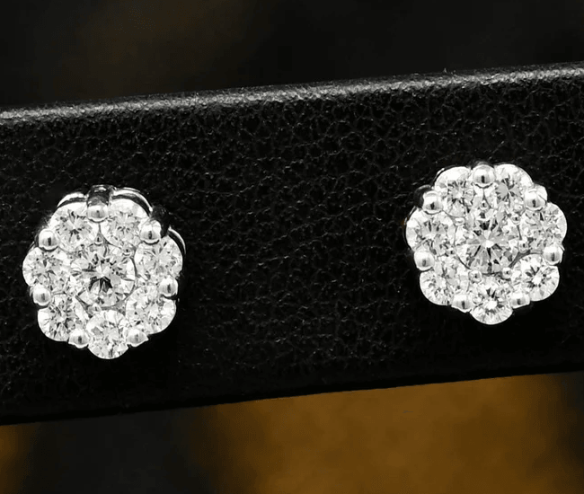 Flower Diamond Earrings Studs in 10k Yellow Gold - BellemareDugasJoaillerie